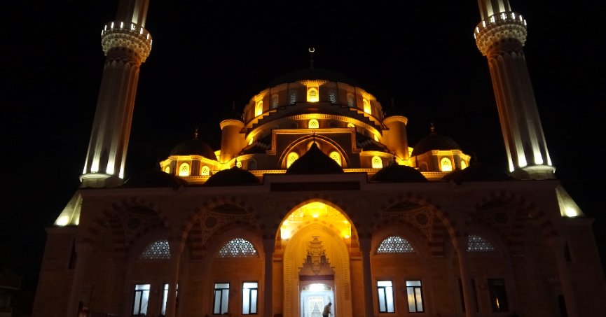 Kocaeli'de Mevlit Kandili ihya edildi