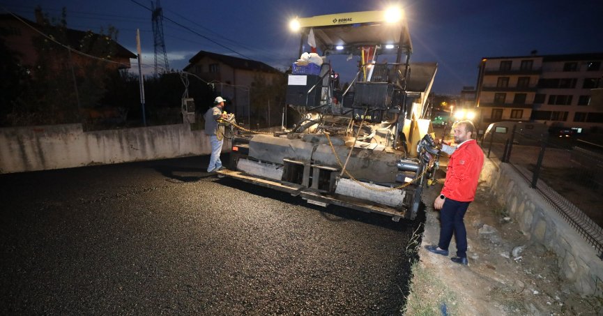 Başiskele’de 4 Sokağa 1400 Ton Asfalt