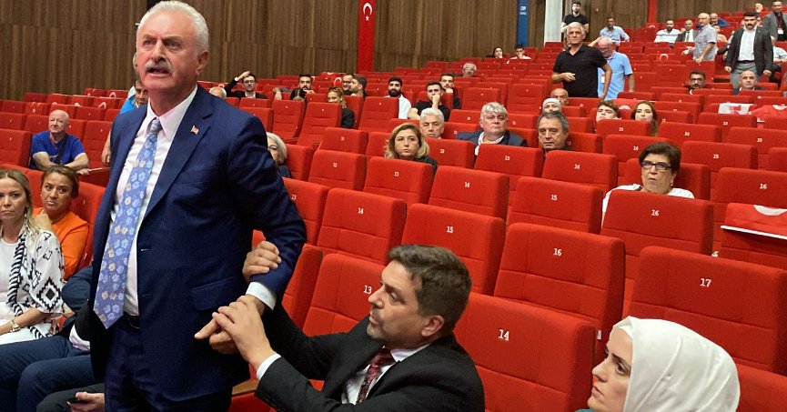 KOÇAK'IN KONUŞMASI ÇİLER'İ ÇİLEDEN ÇIKRATTI!