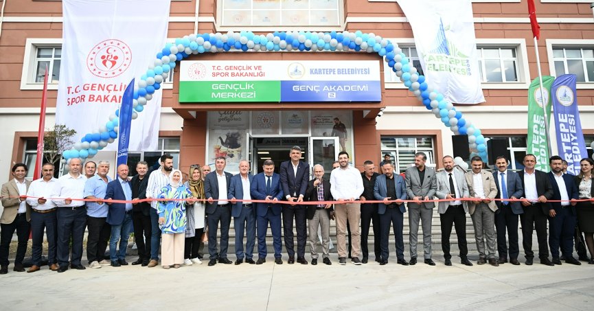 KARTEPE GENÇ AKADEMİ 2 HİZMETE AÇILDI