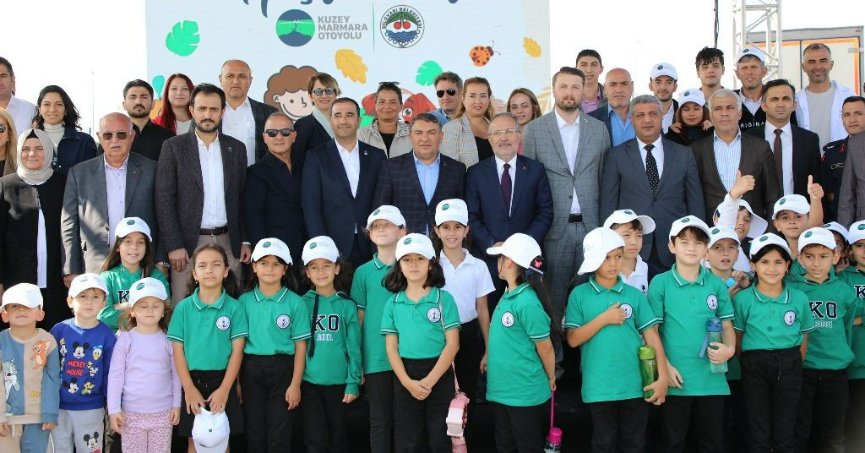 Minikler can dostlarıyla bir gün geçirdi