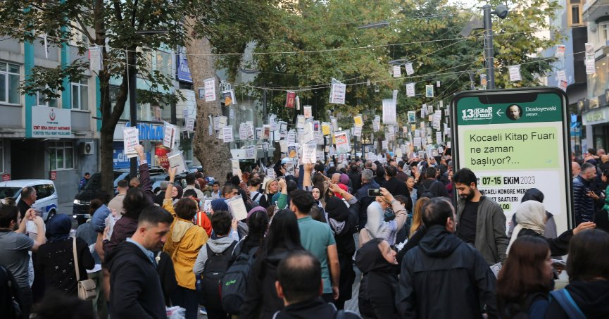 5 bin kitabı 5 dakikada topladılar