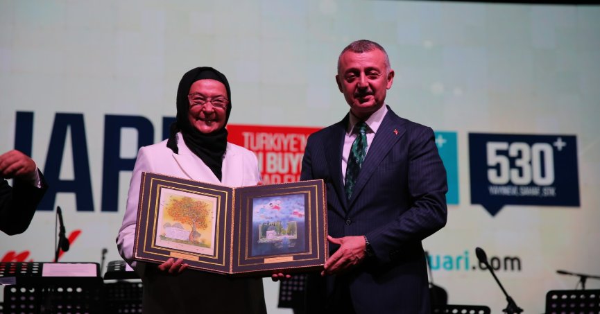 Kitap Fuarının onur konuğu Ümit Meriç:  Kocaeli kültürde İstanbul’u geçti