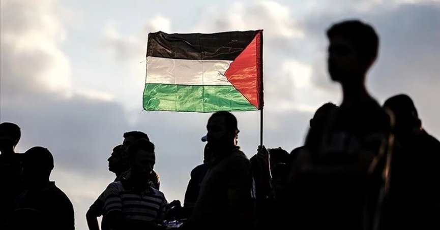 Ümmetin gençlerine savaşa katılma çağrısı yaptı