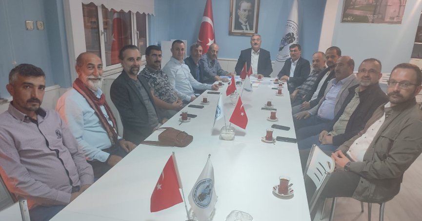 Erzurumlular Vakfı’ndan öğrencilere büyük destek