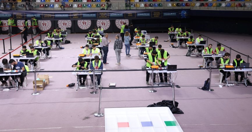 Tasarladılar, yaptılar, yarışmayı bekliyorlar