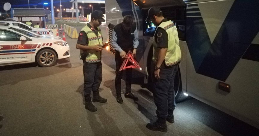 Kaza ve ölüm olmasın diye gece gündüz çalışıyorlar