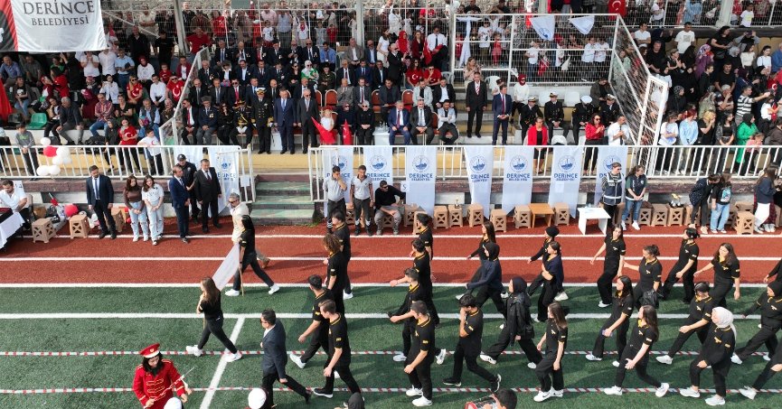 Derince’de 100. Yıl Kutlamaları