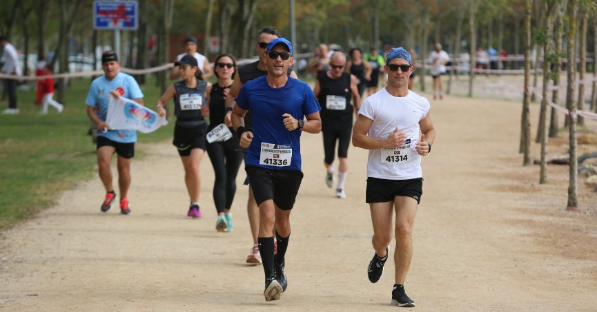 Kocaeli 100. yılda  ‘Cumhuriyet’ aşkına koştu