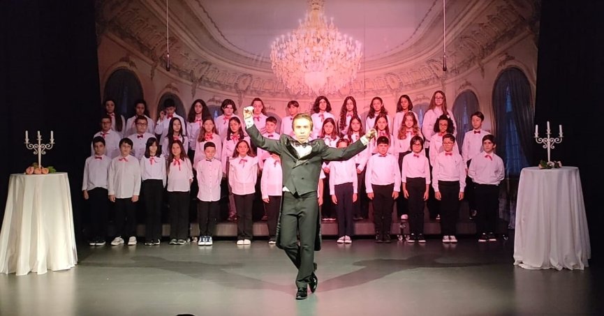 Kocaeli Bilnet Okulları’ndan 100. Yıla yakışır Cumhuriyet Bayramı Kutlaması