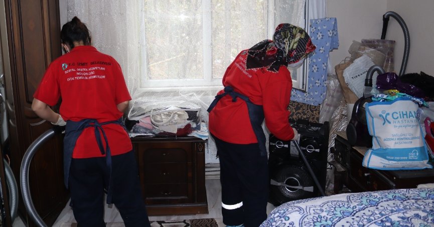 Evde temizlik hizmeti vatandaşların hayatını kolaylaştırdı
