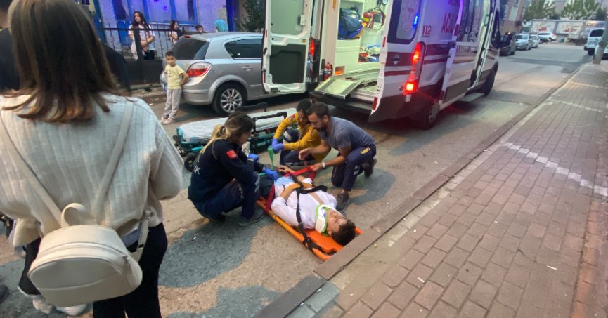 Otomobil ile motosiklet çarpıştı: 2 yaralı