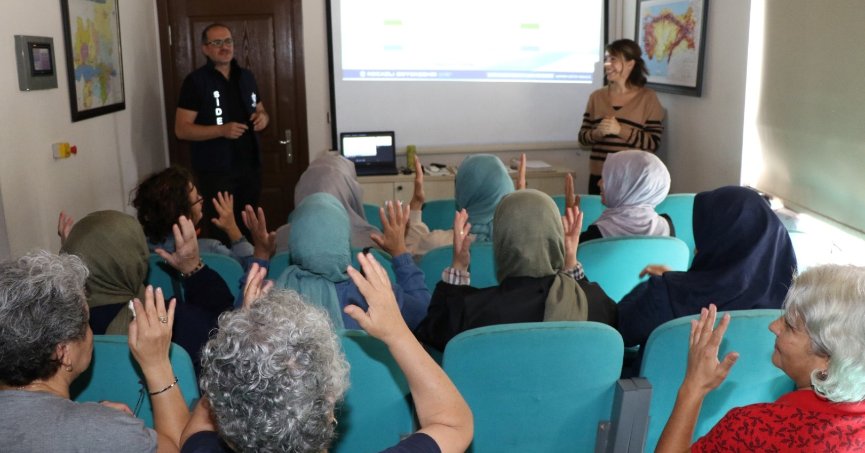 Büyükşehir’den işaret diliyle deprem bilinci