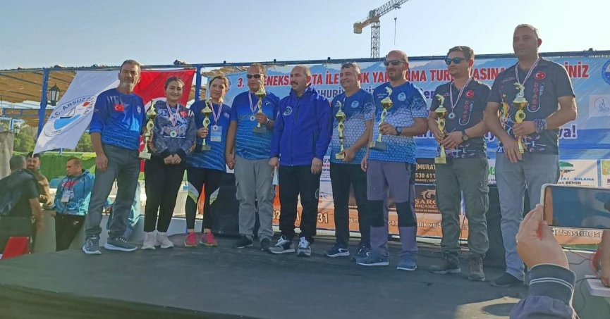 KOCAELİLİ BALIKÇILARDAN İSKENDERUN’DA BÜYÜK BAŞARI