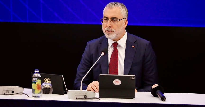 Vedat Işıkhan'dan asgari ücret açıklaması