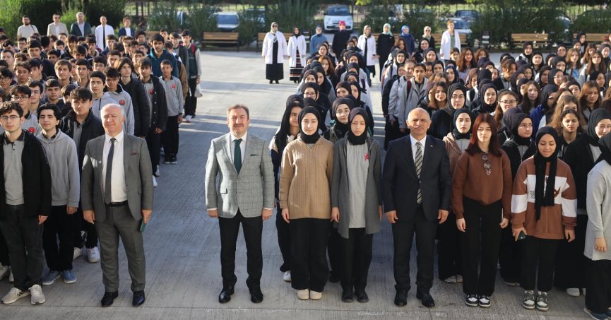 Başkan Söğüt, “Geleceğimiz sizlerin elinde”