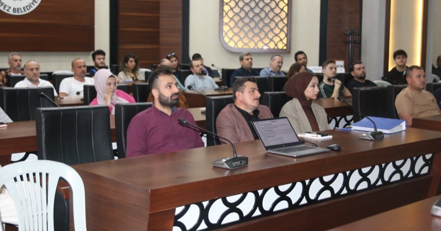 Belediye personeline eğitim