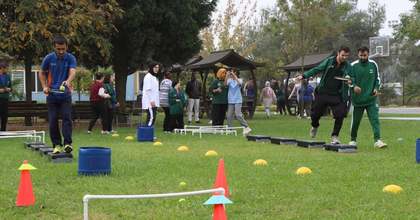 Özel öğrenciler spor şenliğinde doyasıya eğlendi