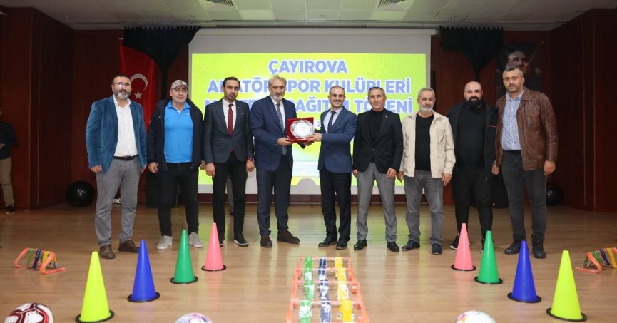 Amatör spor kulüplerine malzeme desteği