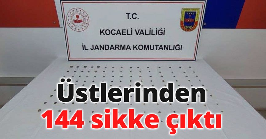 Üstlerinden 144 sikke çıktı
