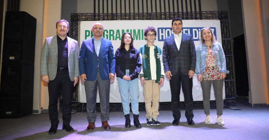 Körfez’de başarılı öğrenciler ödüllendirildi