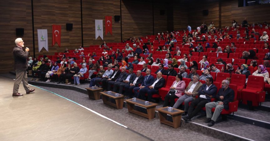 Kitap Günleri, Sayar ve Yenişehirlioğlu ile final yaptı