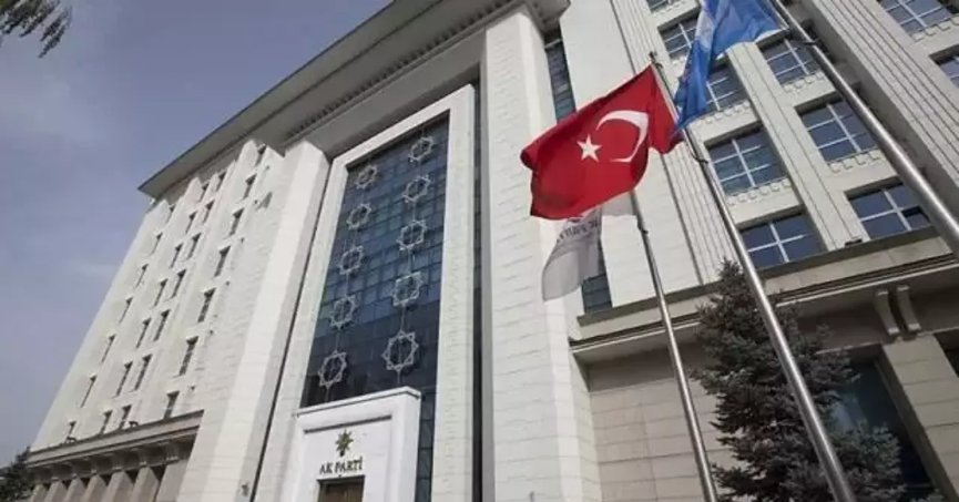 AK Parti'de aday adaylığı başvuru günü uzatıldı