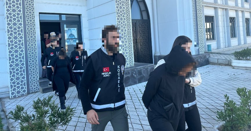 Evden 100 bin TL'lik ziynet eşyası çalınmıştı; 3 şüpheli yakalandı