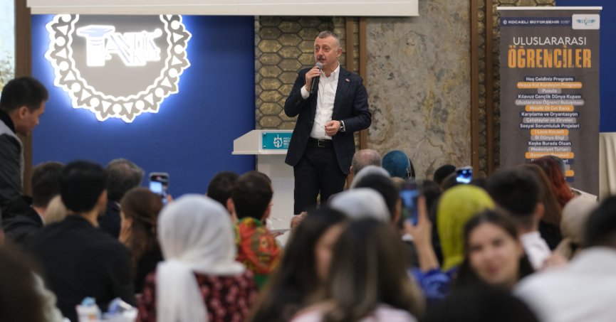 Ne zaman ihtiyacınız olursa bir Tahir amcanız var