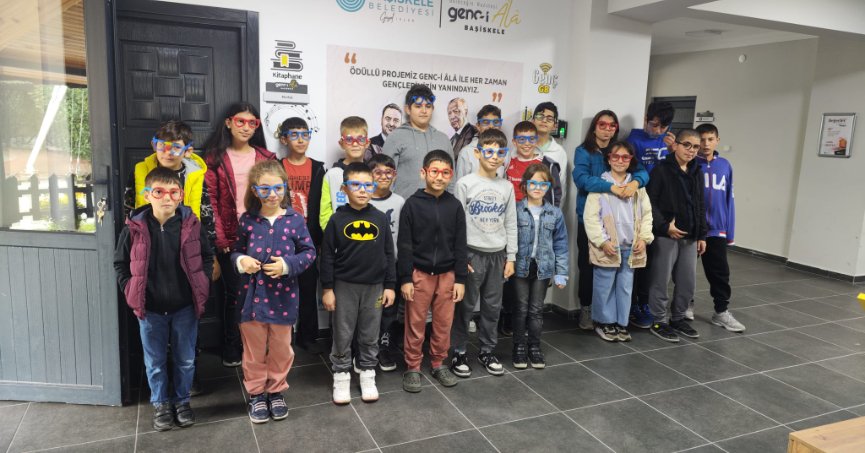 Başiskele'de öğrenciler Gençhaneleri doldurdu