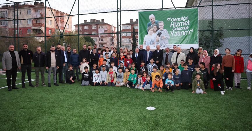 Derince'de gençler için yeni saha