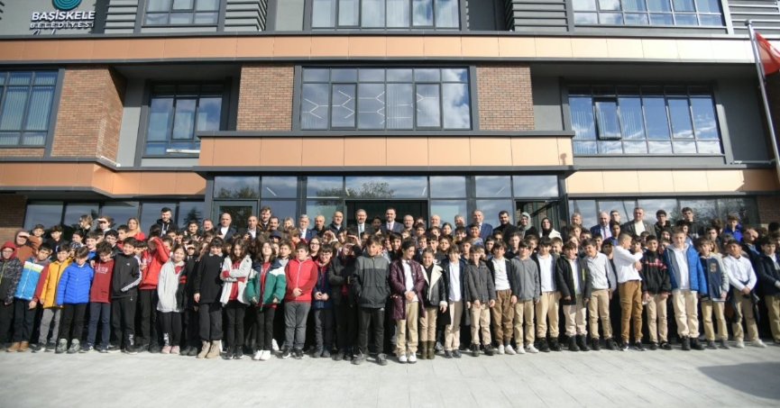 Okullara spor malzemesi desteği