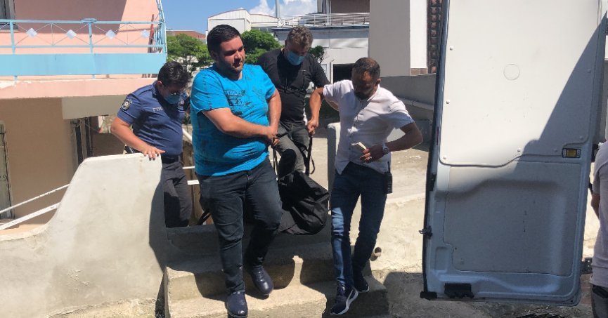 Genç kıza karşı, 