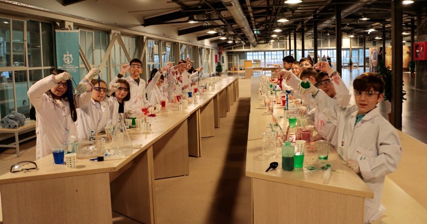 Kocaelili öğrenciler ambalajın yolculuğuna çıktı