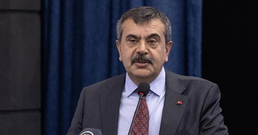 Bakan Tekin'den öğretmenlere alan değişikliği müjdesi
