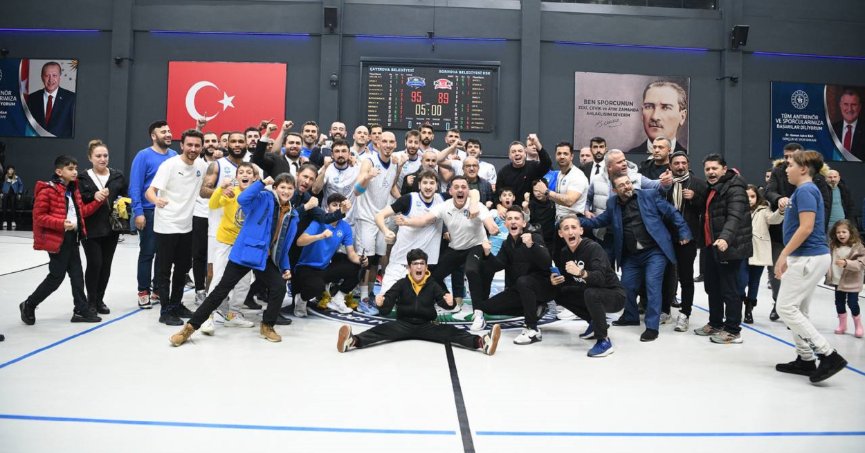 Çayırova Belediyesi, Bornova Belediyesi KSK’yı mağlup etti