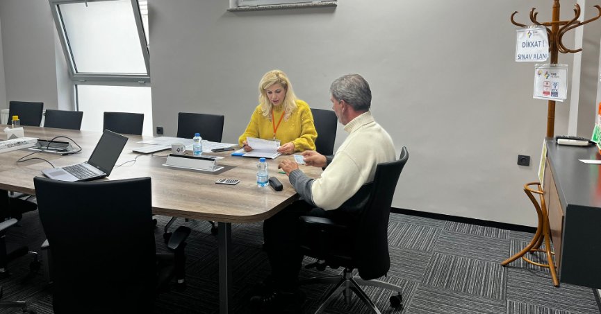 Körfez'de emlakçılar sınava girdi