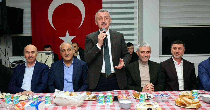 Başkan Büyükakın: Metromuzun araçları raylara indi