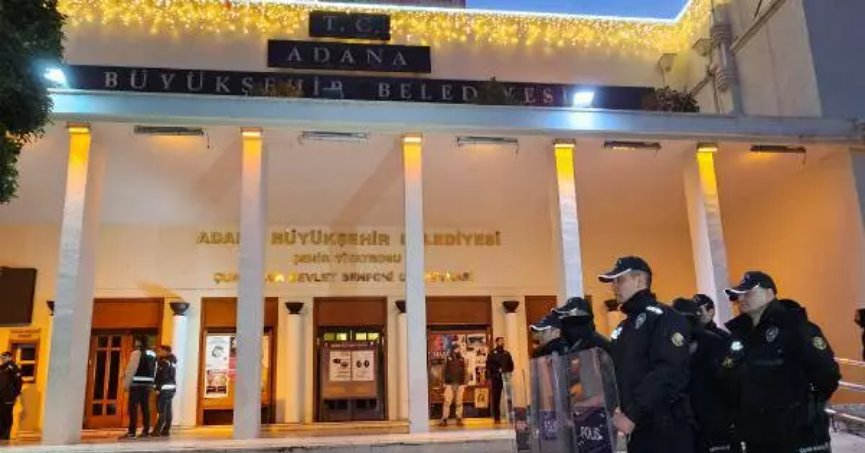 Adana Büyükşehir Belediyesi'ne 'rüşvet' operasyonu