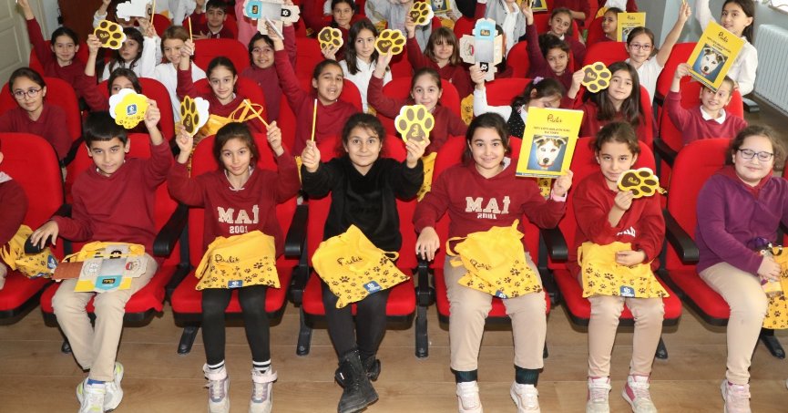 Çocuklara sokak hayvanları konusunda eğitim