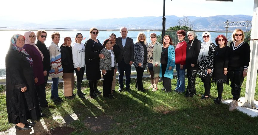 Başkan Aygün Kadın Muhtarlarla Buluştu