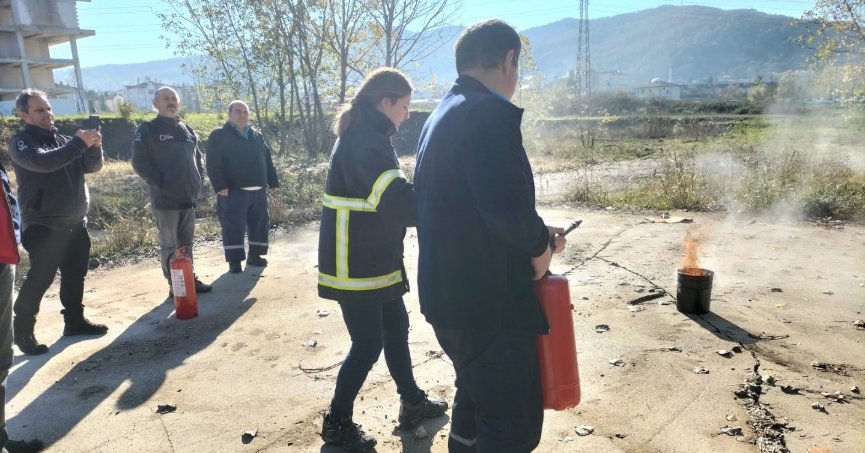 İtfaiyeden KOÜ Teknopark’a eğitim