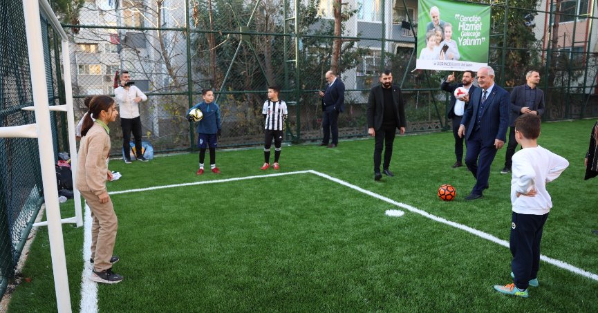Derince’de Bir Spor Alanı Daha Hizmete Sunuldu