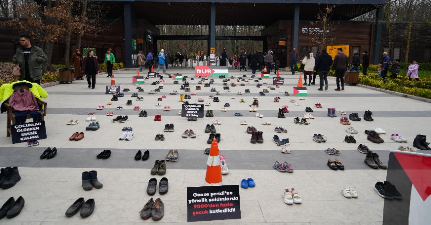 Yüzlerce ayakkabıyı gören, dönüp bir daha baktı