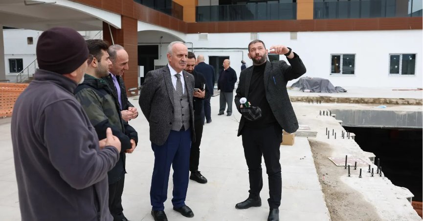 Genç Kafe’de Çalışmalar Sürüyor