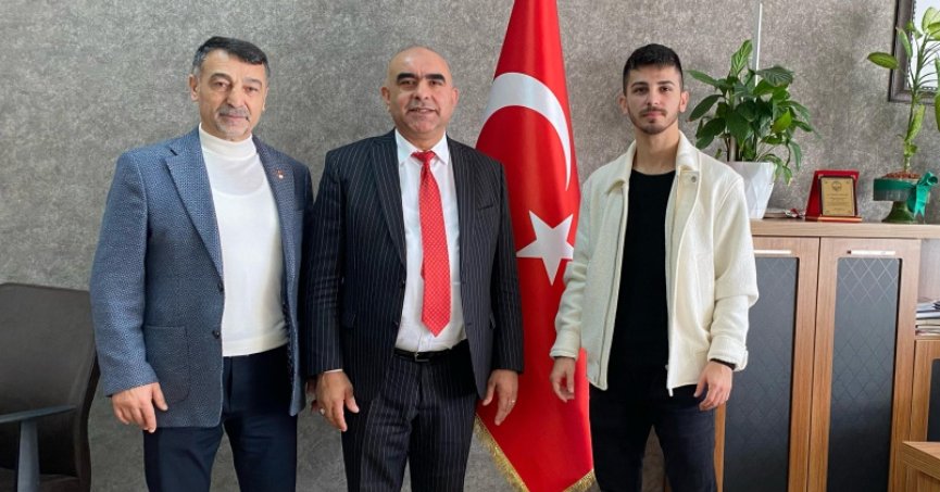 YILPORT ANADOLU LİSESİ ADNAN ŞAMDAN VE ERAY ŞAMDAN' I AĞIRLADI