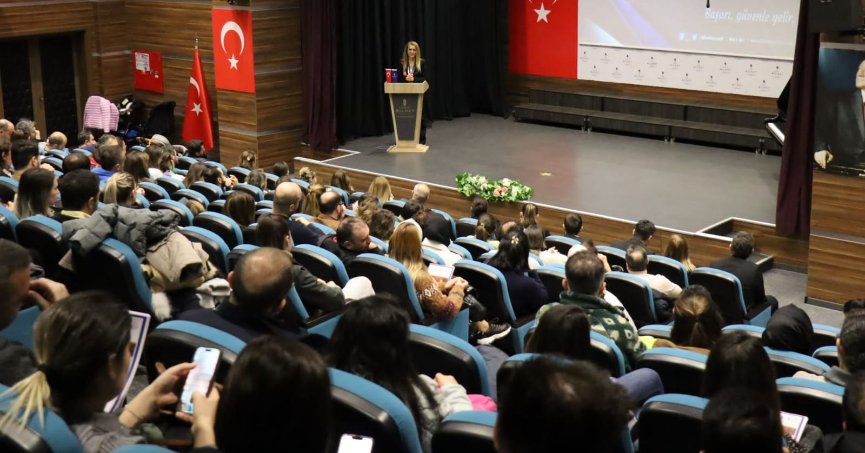 Özel Kocaeli Bilnet Okulları'ndan velilerine İlkokul Sistem Tanıtım Sunumu