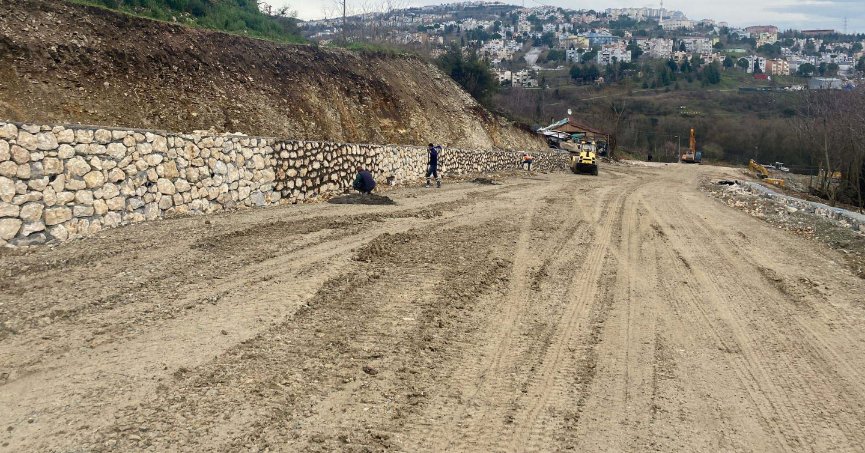 Wilcynski Caddesi’nde 24.200 m3 dolgu, 415 m taş duvar