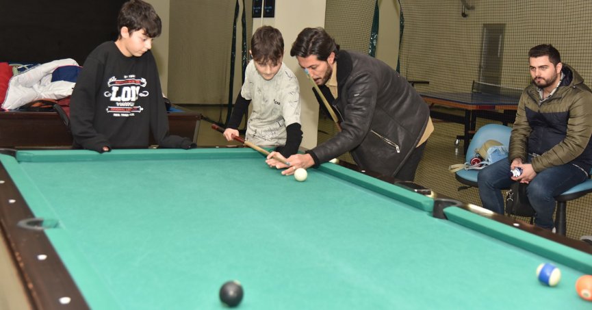 “ÖNEM” GENÇLERİNDEN KARTEPE GENÇ AKADEMİ’YE ZİYARET