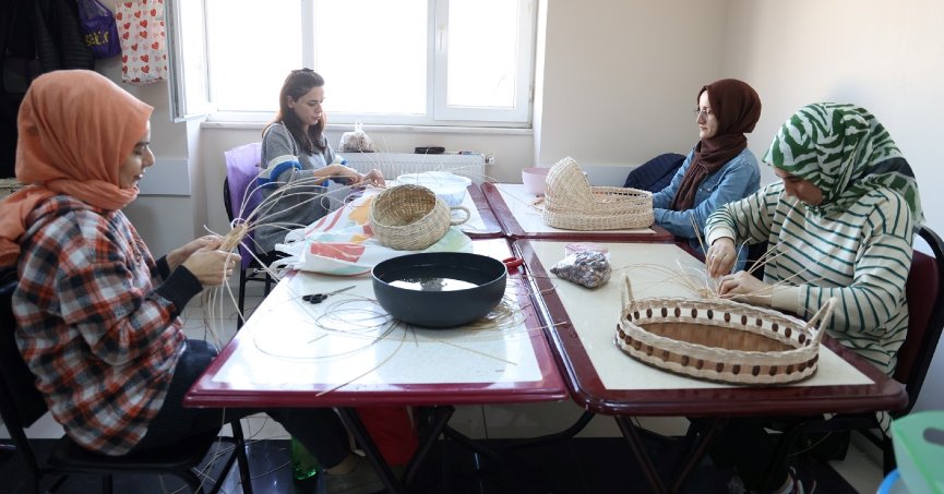 Sepet örücülüğü kursu KO-MEK’te